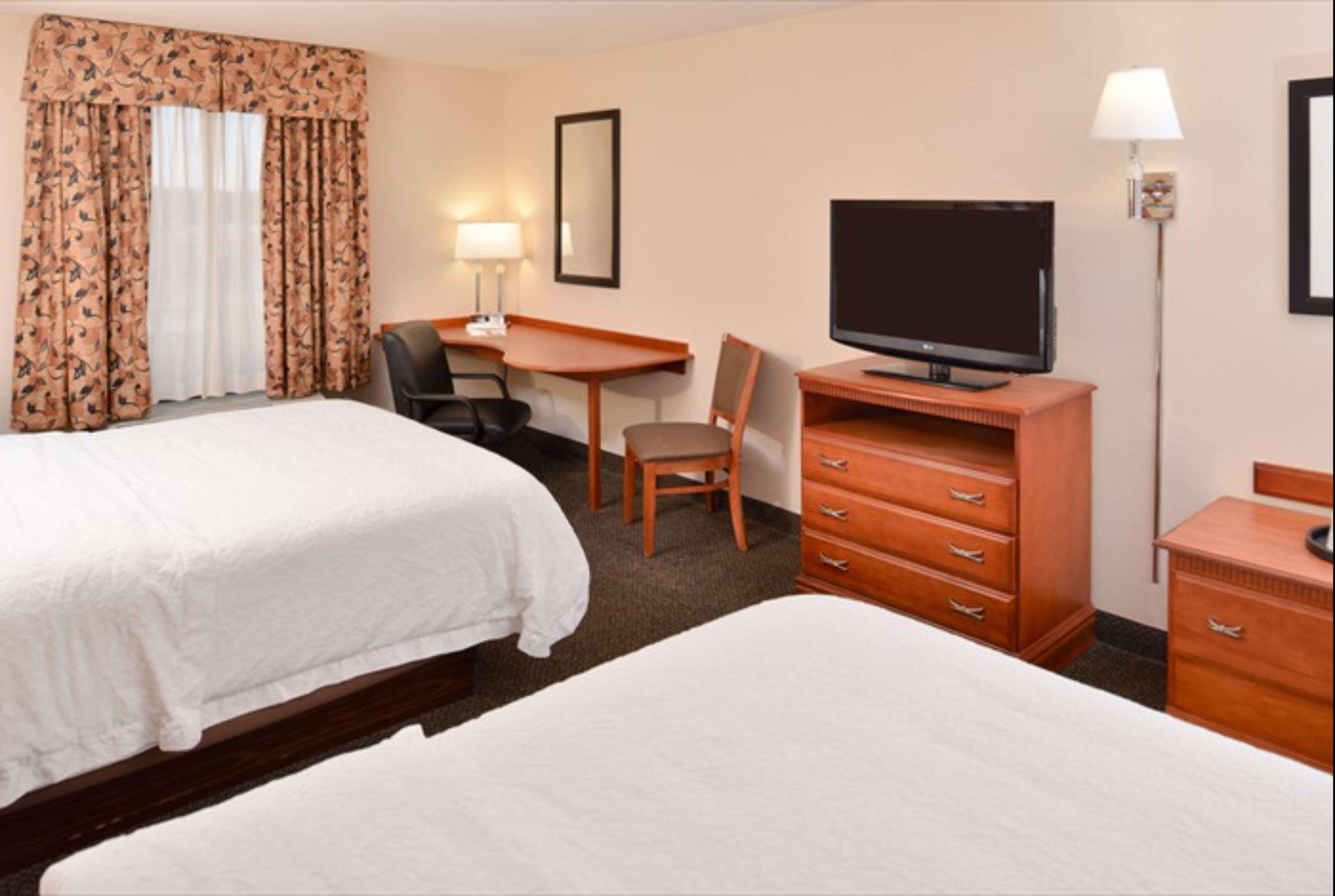 Hampton Inn & Suites Richmond Eksteriør billede