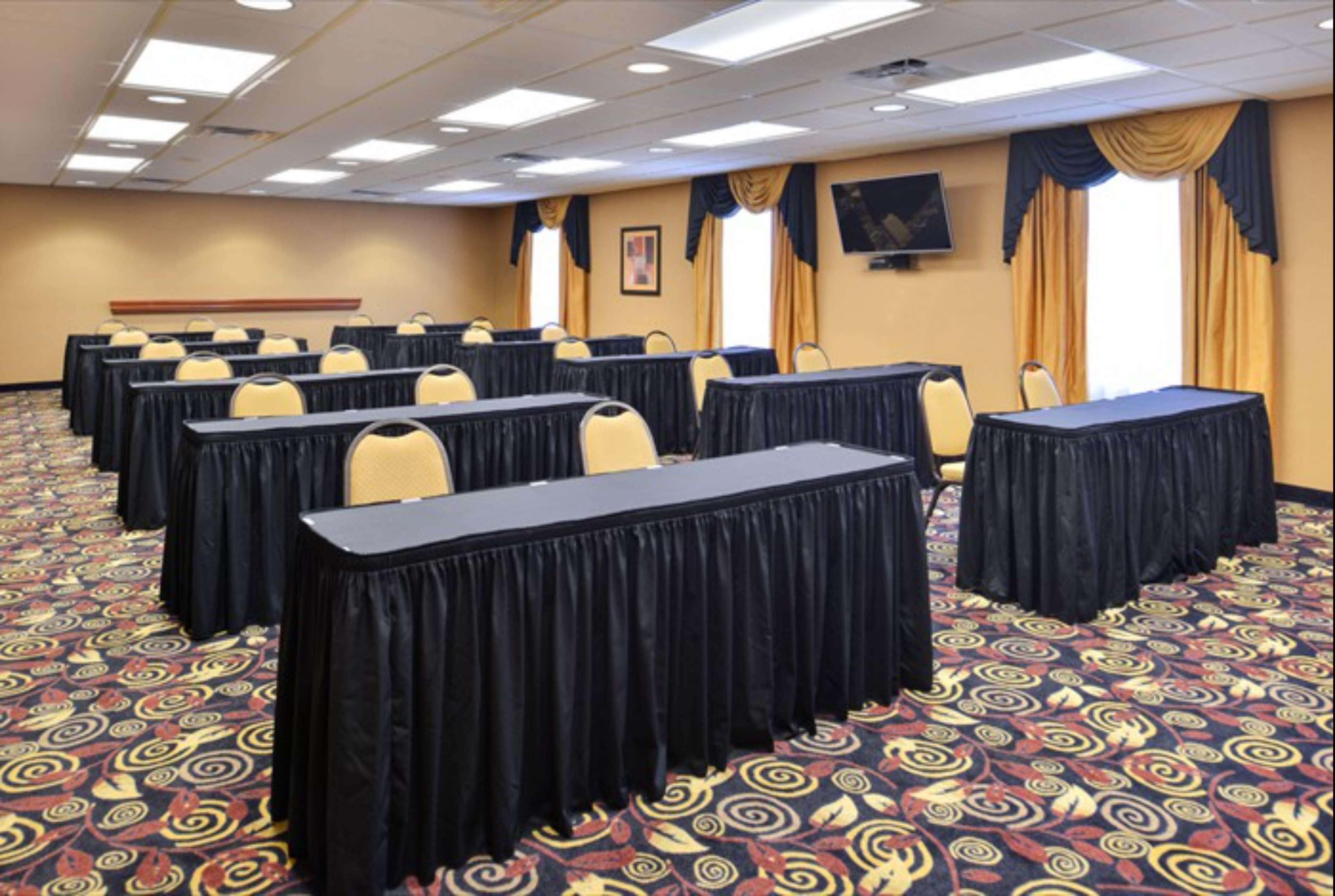 Hampton Inn & Suites Richmond Eksteriør billede