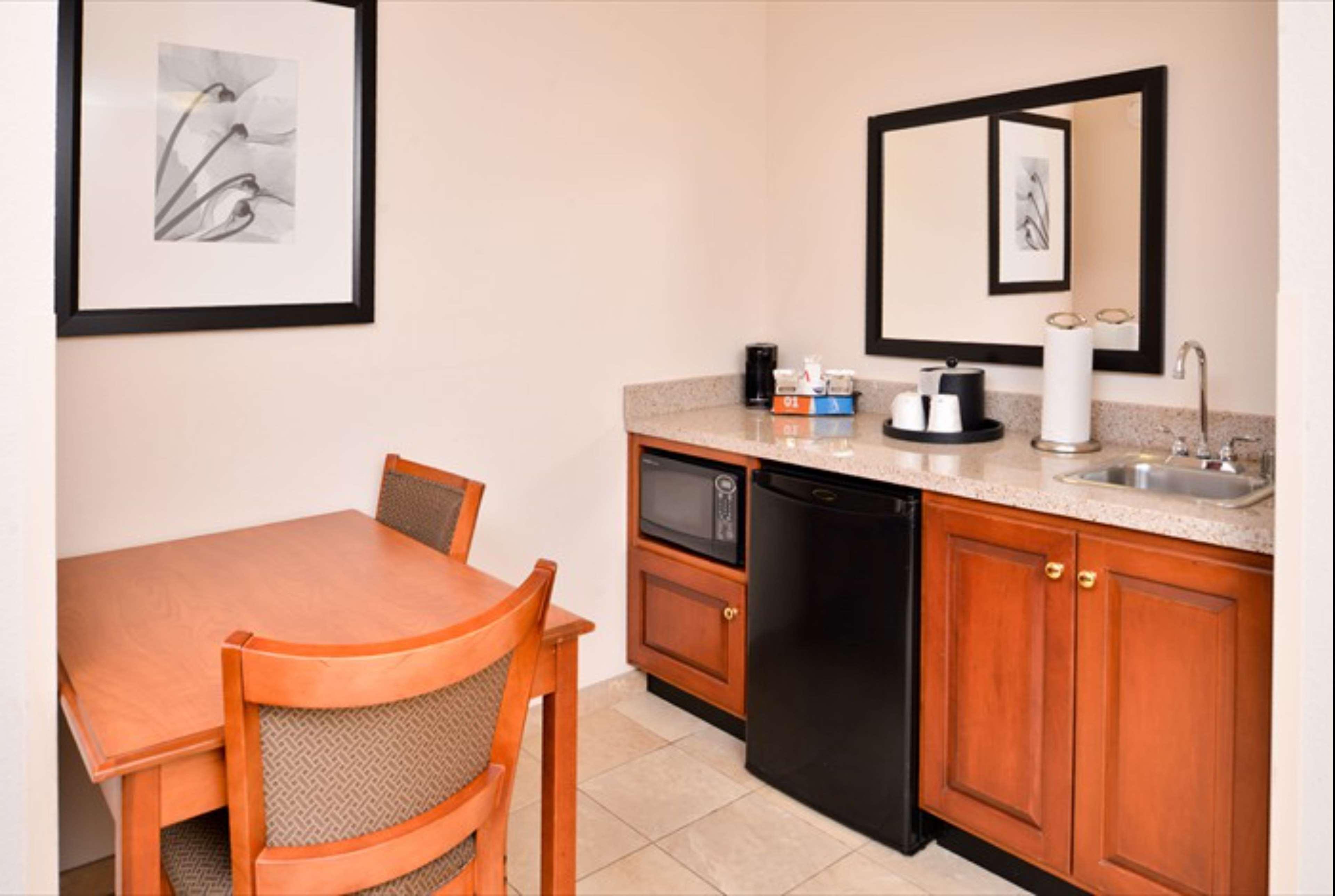 Hampton Inn & Suites Richmond Eksteriør billede