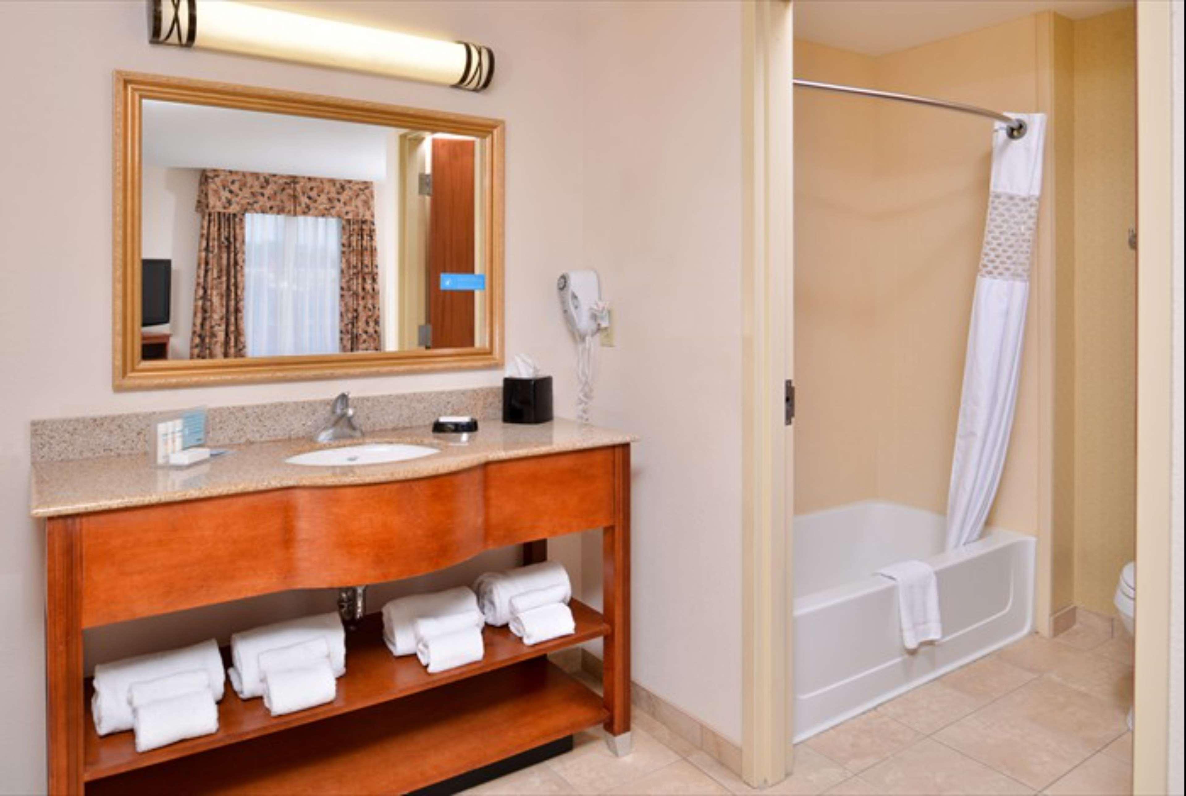 Hampton Inn & Suites Richmond Eksteriør billede