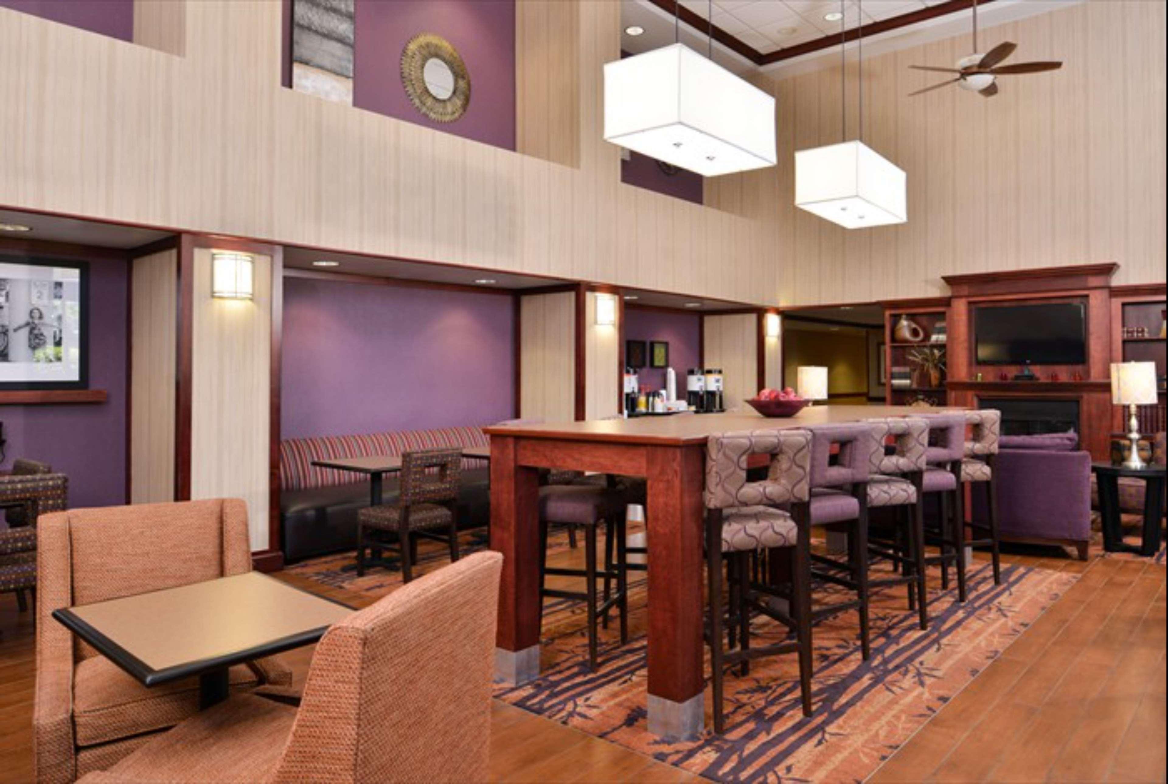 Hampton Inn & Suites Richmond Eksteriør billede