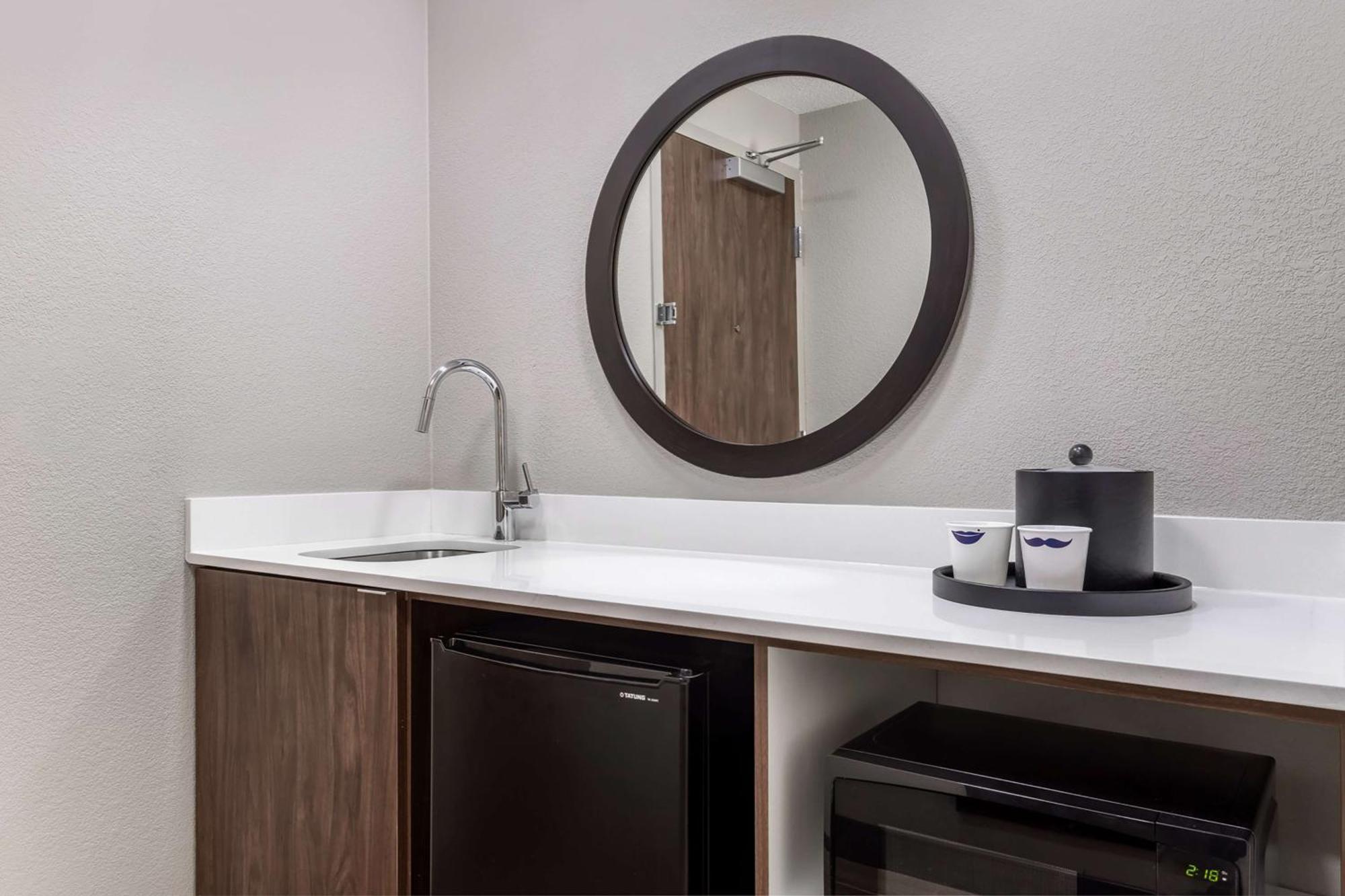 Hampton Inn & Suites Richmond Eksteriør billede