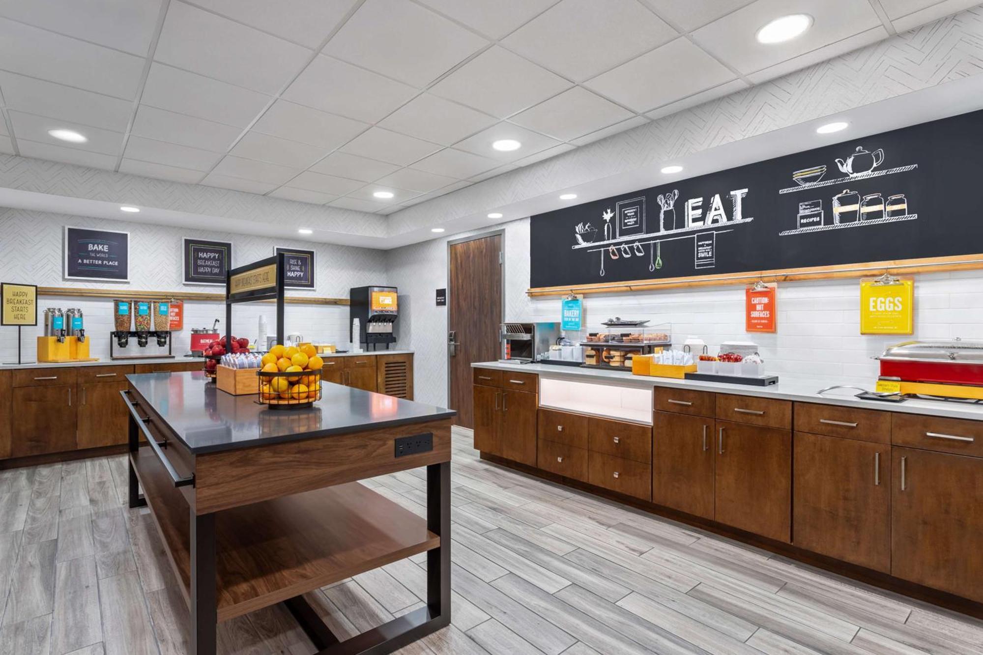 Hampton Inn & Suites Richmond Eksteriør billede